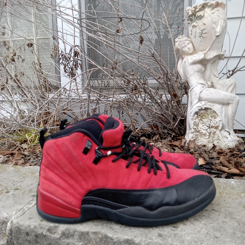 Jordan 12 Reverse Flu Game Size 9.5 No Box